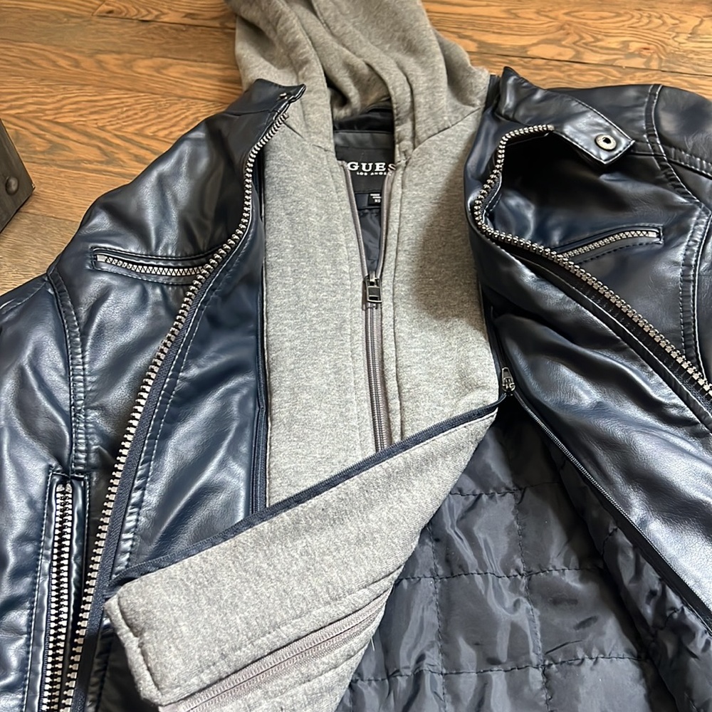 Beautiful leather jacket with removable grey hood/interior